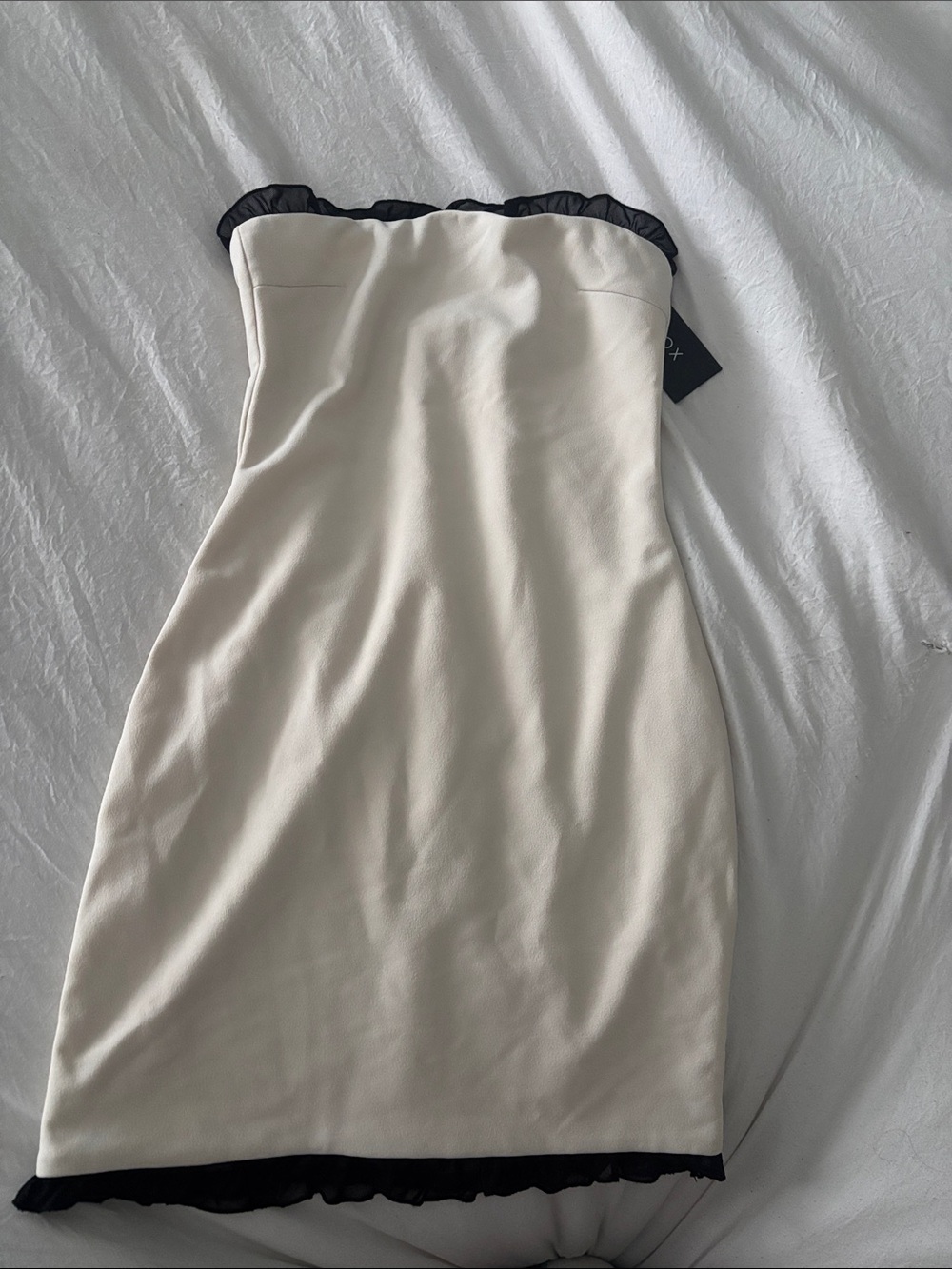 White Fox Boutique Strapless Cream Dress with Black Ruffle Trim Small NWT